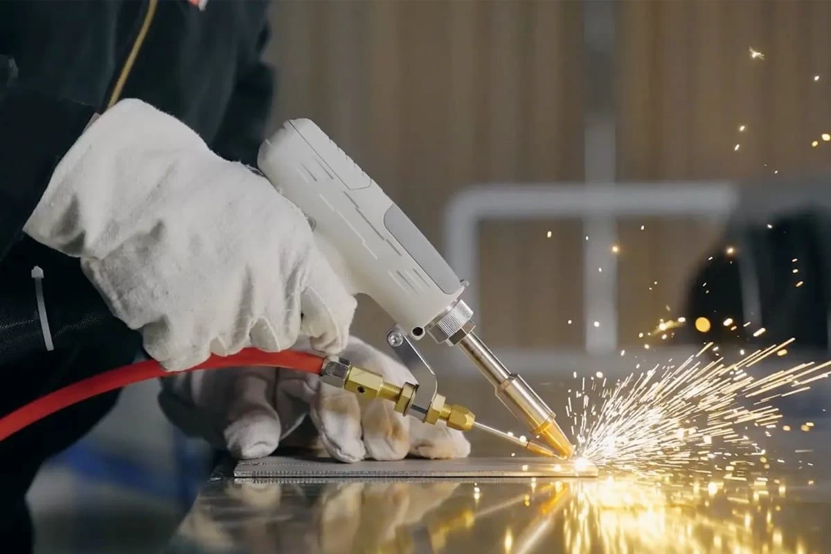 Handheld Laser Welding